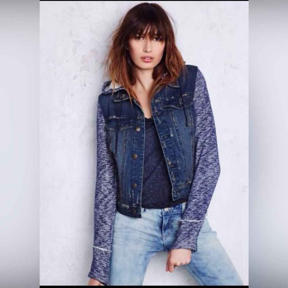 3580 FREE PEOPLE DENIM AND KNIT HOODED JACKET IN INDIGO RINSE SZ SMALL